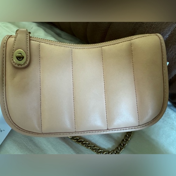Coach Quilted Swinger 20 NWT - Picture 5 of 10
